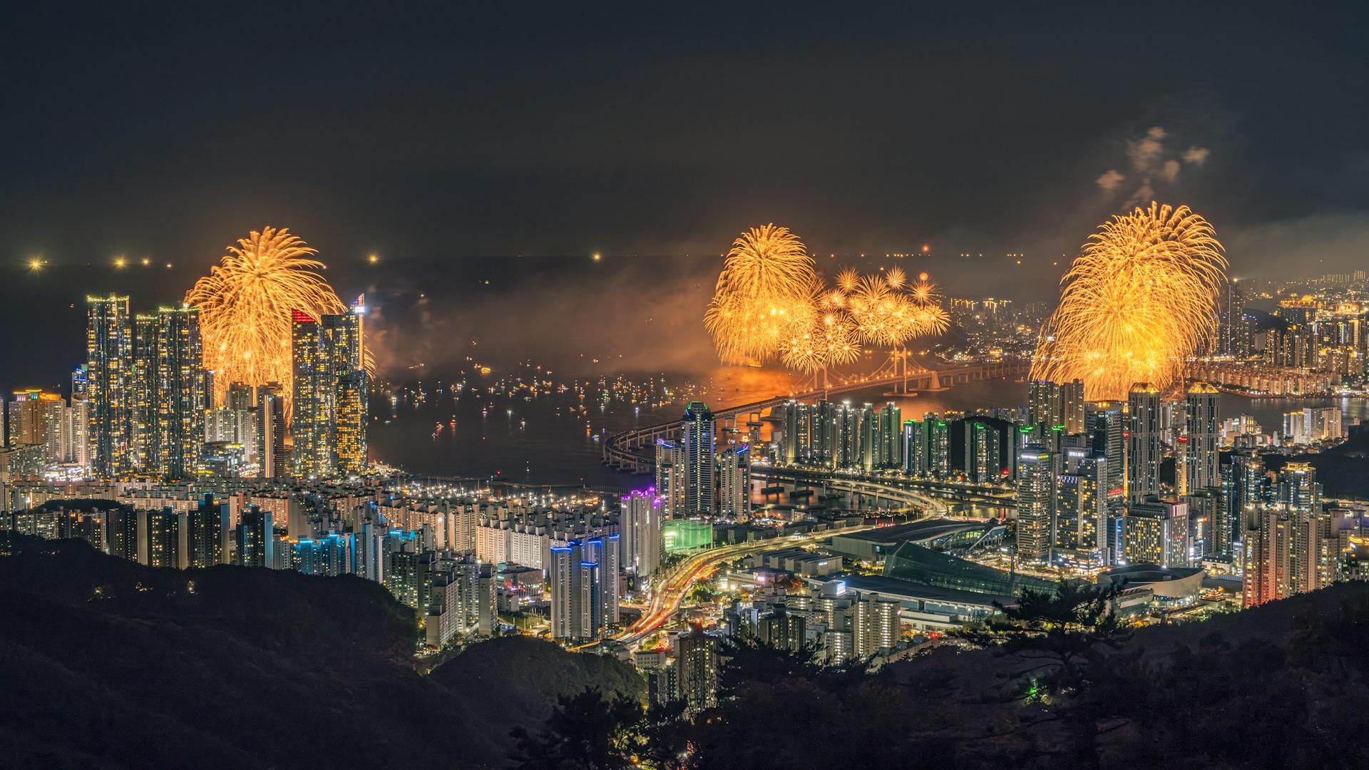 釜山